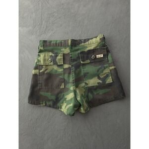 Vintage 1980s Dee Cee Camouflage Women's Shorts Made In USA 28 Waist Camo